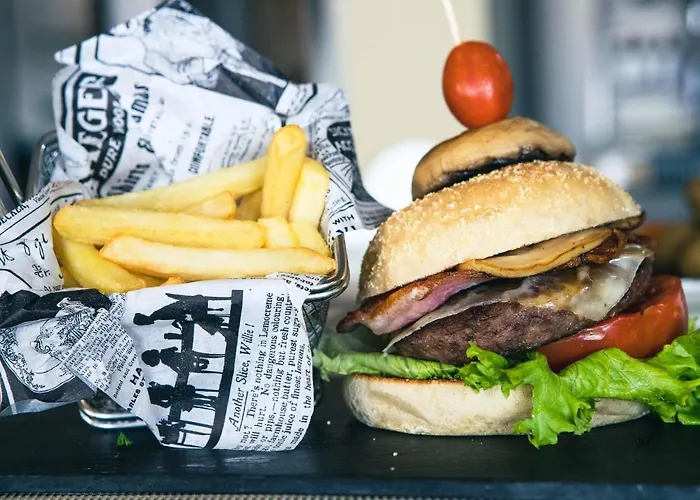 Wyndham Residences Aparthotel 4*