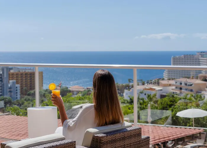 Wyndham Residences 4* Costa Adeje (Tenerife)